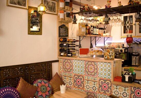 Cafe Yalla